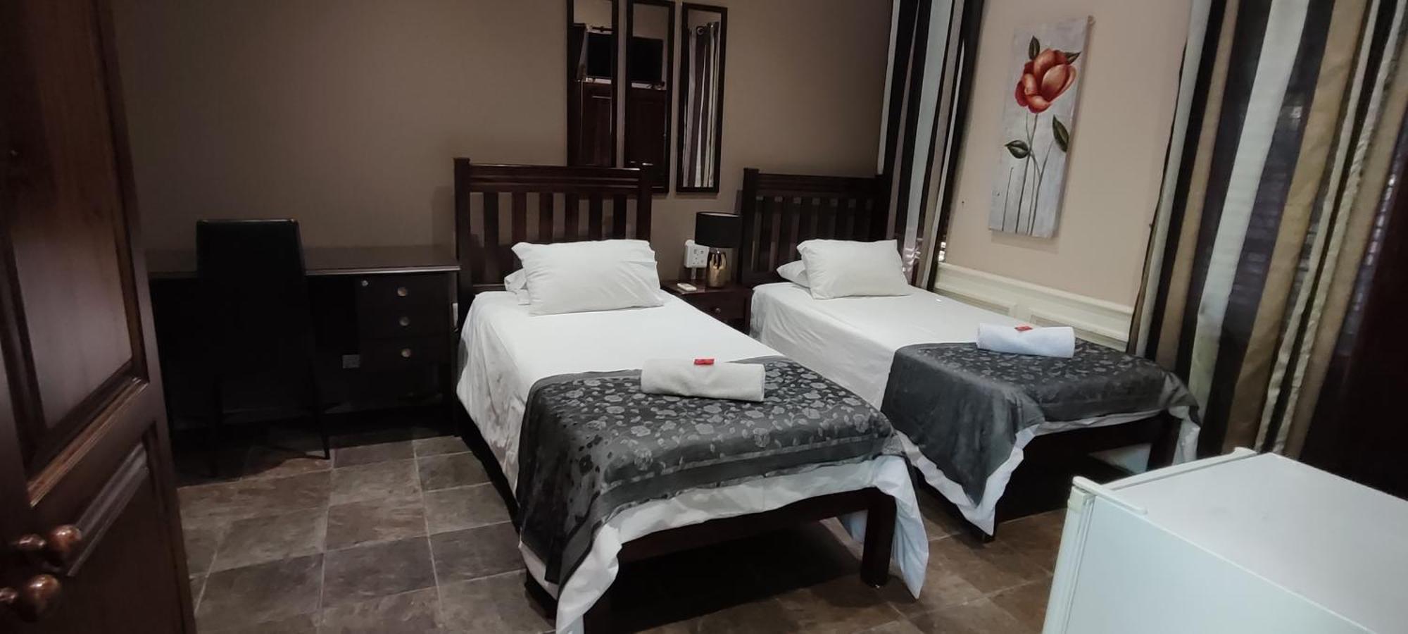 Sunbell Ventures Guesthouse Cidade Do Cabo Exterior foto
